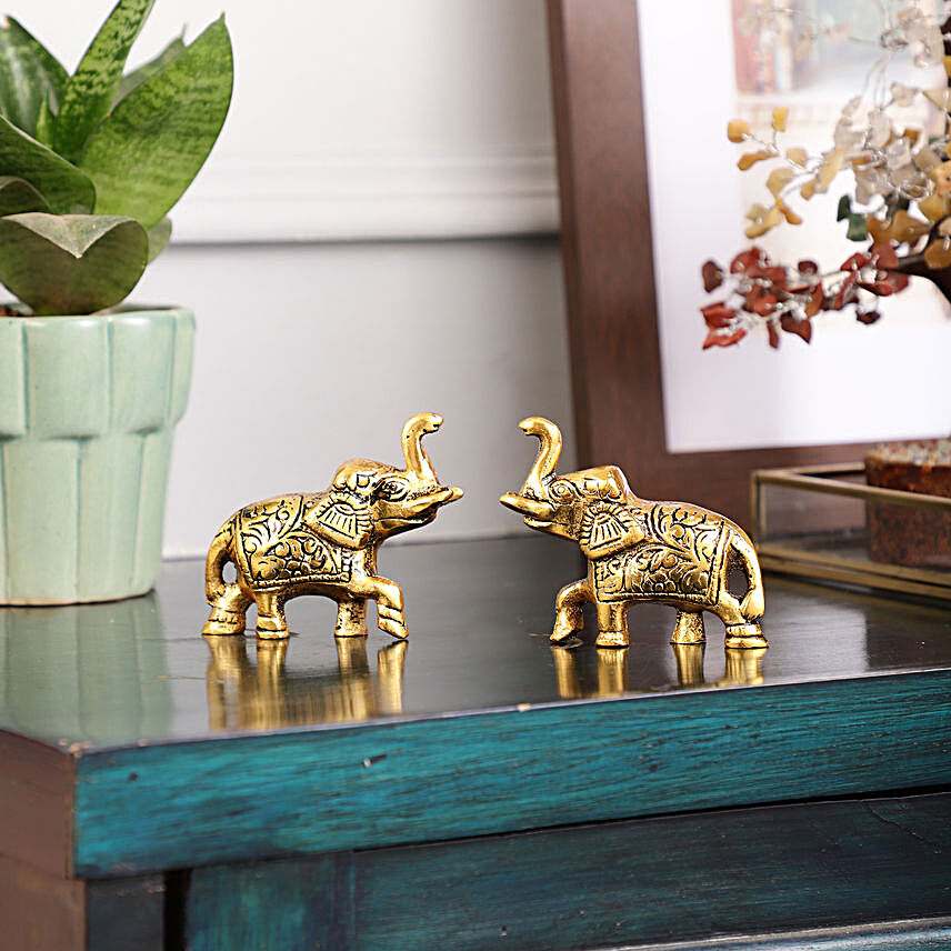 Regal Golden Elephant Set