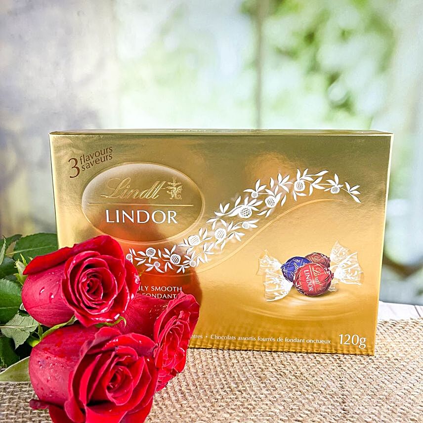 Eternal Love Red Roses Bunch And Lindt Chocolate canada | Gift Eternal Love  Red Roses Bunch And Lindt Chocolate- FNP