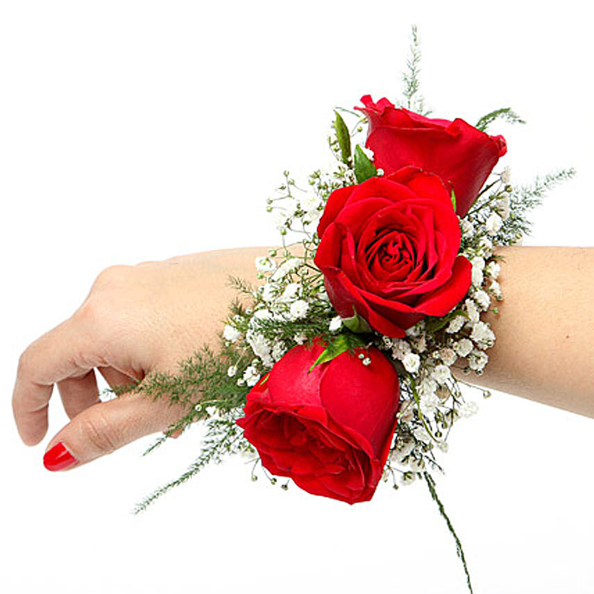 Buy/Send Red Rose Fresh Flower Bracelet Online- FNP