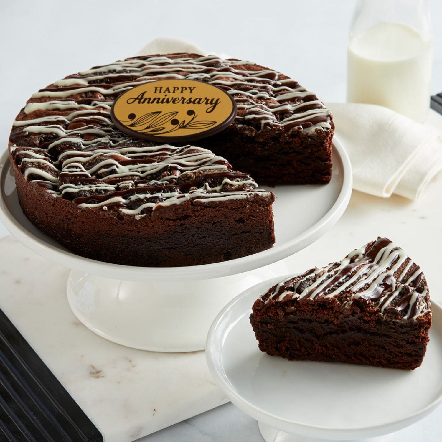 Cookies And Cream Brownies Cake usa | Gift Cookies And Cream Brownies Cake-  Ferns N Petals